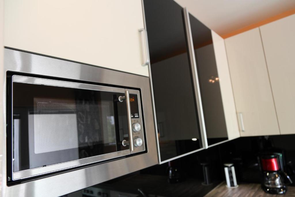 3 Rooms Sunny Apartments-Schoenbrunn, 100M2 With Balcony Vienna Bilik gambar